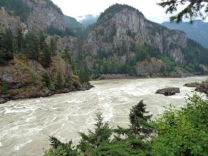 fraser-river-258674_1920