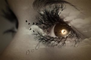 https://www.psychologiechaosu.cz/wp-content/uploads/2017/04/eye-447428_960_720-300x199.jpg