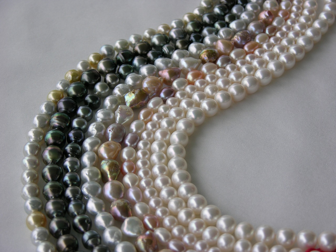 Tajemství magických perel a perleti